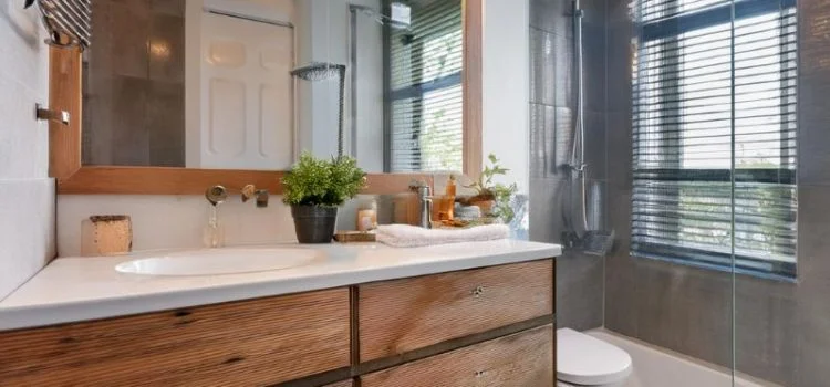 . Effektiv Badrumsrenovering Planering och Budgetering x