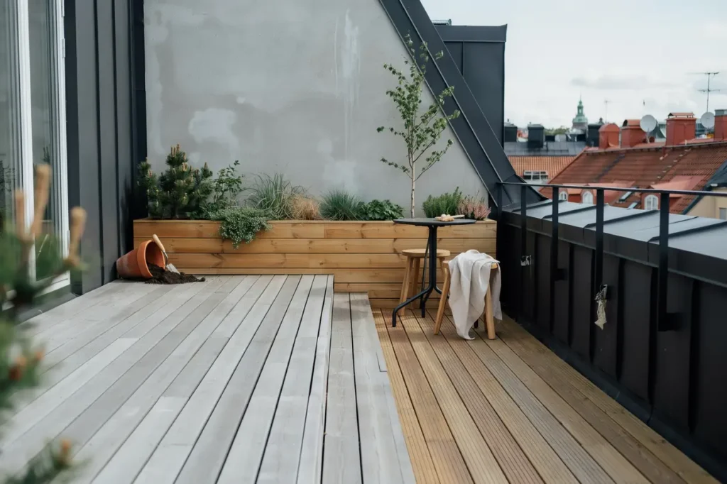 fr n sliten yta till favoritplats s lyckas du renovera takterrassen smart och h llbart